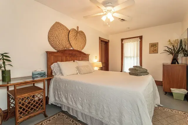 Pearl Beach Lakehouse: Second Floor Bedroom 5