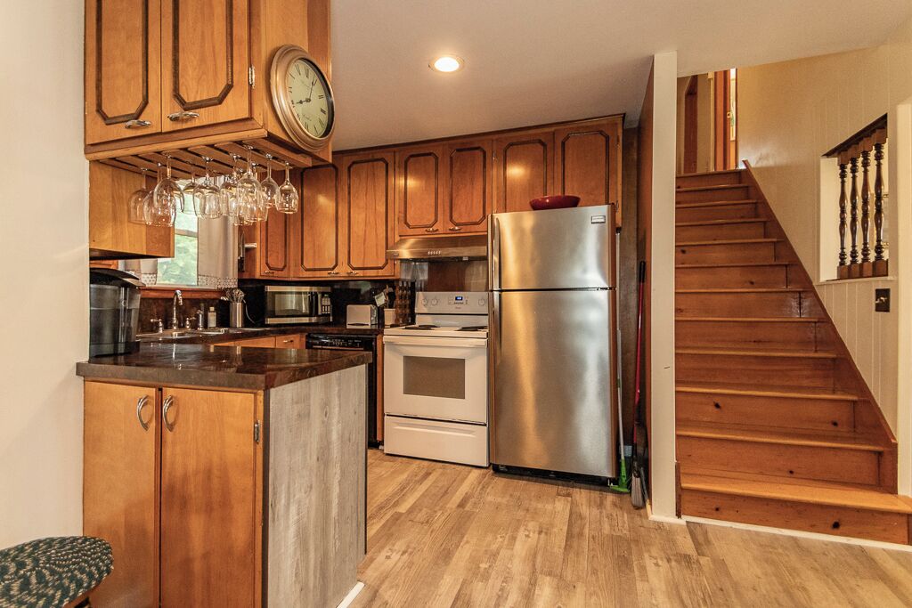 Lakehurst Bungalow - Photo 7